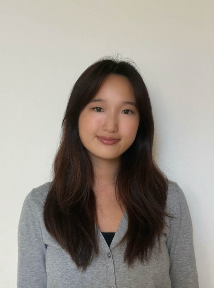 Esther Li